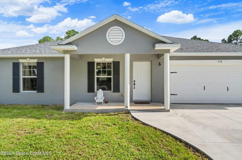 3 bedroom Single Family Residence at 558 Jewell Street, Port Malabar Unit 25, Palm Bay — photo 2
