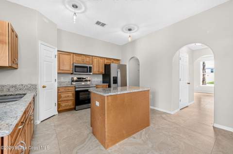 2523 Reflections Place, West Melbourne FL - photo 8 of 35