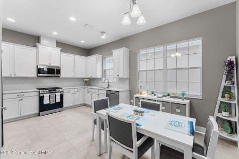 2564 Addison Drive, Melbourne FL - photo 15 of 60