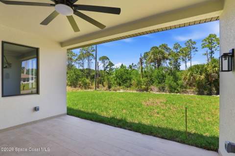 2861 Fontainebleau Avenue, Palm Bay FL - photo 7 of 47