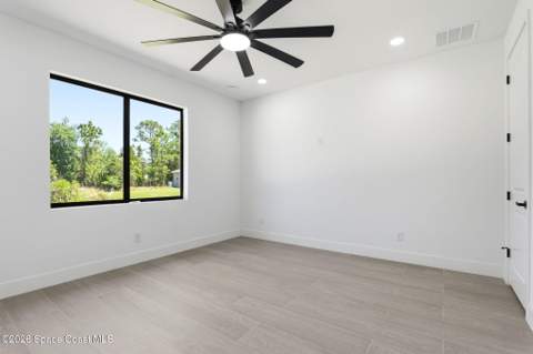 2861 Fontainebleau Avenue, Palm Bay FL - photo 23 of 47