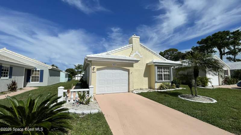 2 bedroom Single Family Residence at 865 Bracken Terrace, Port Malabar Unit 59, Palm Bay — photo 2