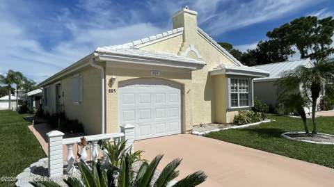 865 Bracken Terrace, Palm Bay FL - photo 7 of 52