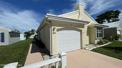 865 Bracken Terrace, Palm Bay FL - photo 9 of 52