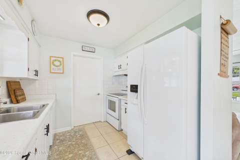 2391 Lorna Drive, Melbourne FL - photo 17 of 58