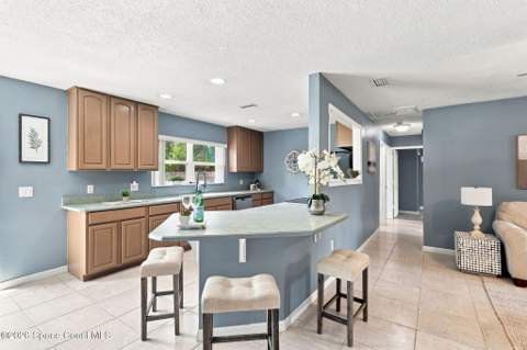 5161 Palm Avenue, Cocoa FL - photo 6 of 41