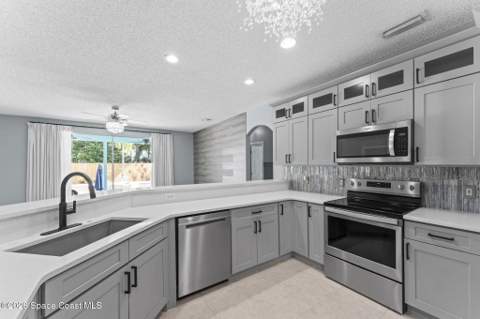 1330 Enclave Drive, Rockledge FL - photo 18 of 58