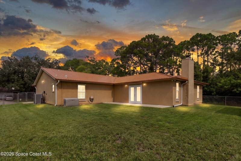 4 bedroom Single Family Residence at 491 Carpenter Avenue, Port Malabar Unit 14, Palm Bay — photo 3