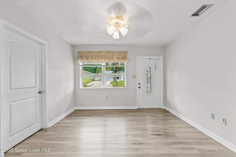 4 bedroom Single Family Residence at 930 Alford Street, Southern Comfort Ests Sec 1, Titusville — photo 3