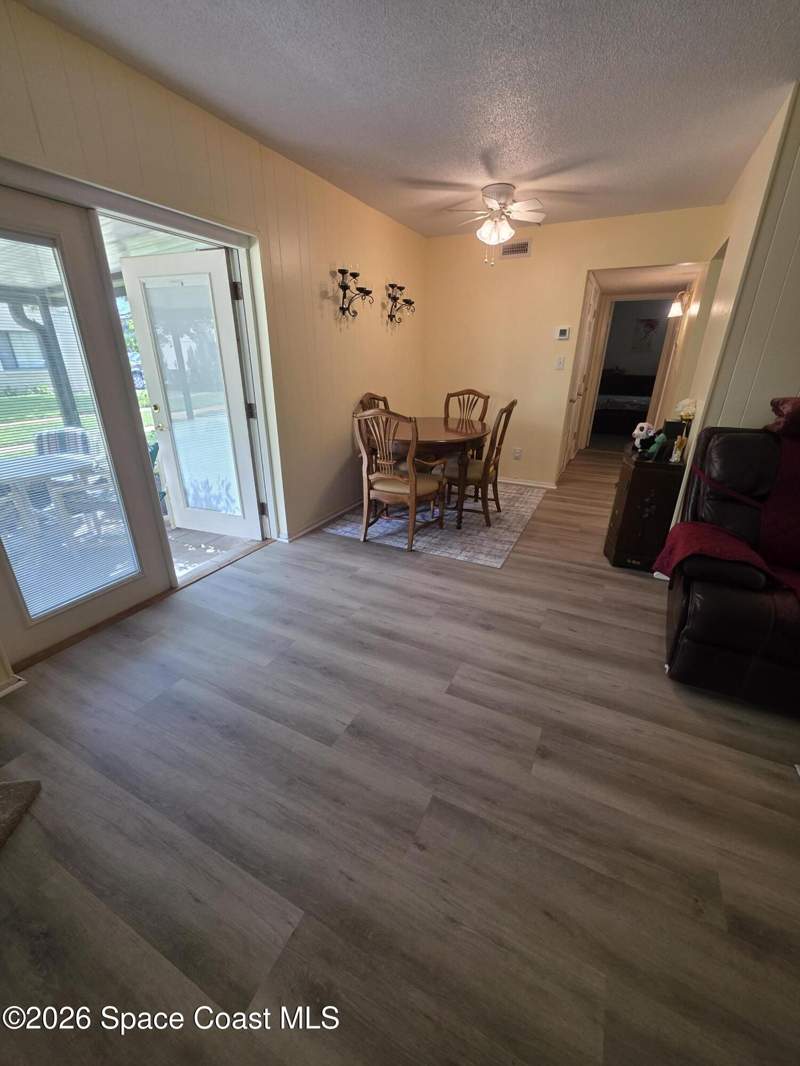 1 bedroom Condominium at 4304 London Town Road #B109, Nottingham Manor Condo, Titusville — photo 4