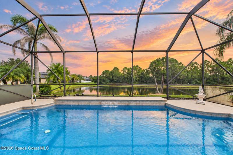 4 bedroom Single Family Residence at 190 Brandy Creek Circle, Forest Glen at Bayside Lakes, Palm Bay — photo 3
