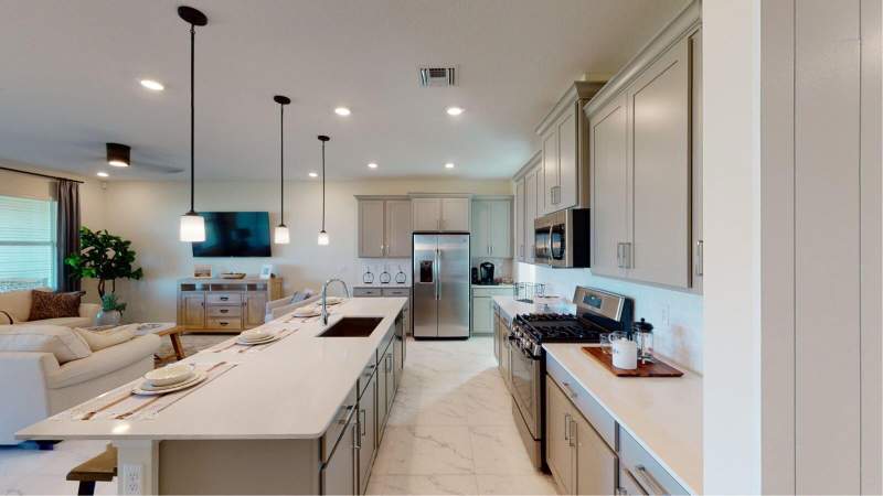 3 bedroom Single Family Residence at 2095 Majorelle Drive, Riverwood at Everlands, Palm Bay — photo 4