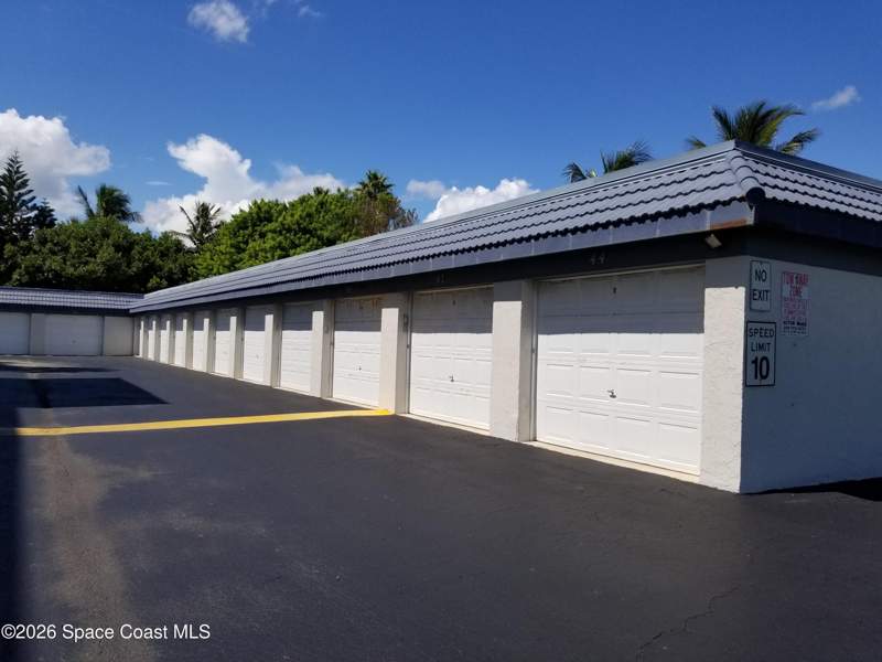 2 bedroom Condominium at 2150 N Highway A1a #107, Oceanview Condo, Melbourne — photo 4
