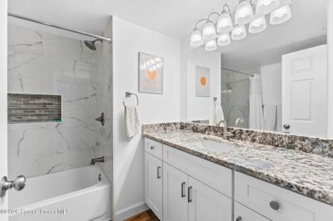 4890 Lake Waterford Way #1-212, West Melbourne FL - photo 16 of 48