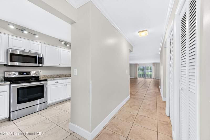 2 bedroom Condominium at 2150 N Highway A1a #107, Oceanview Condo, Melbourne — photo 5