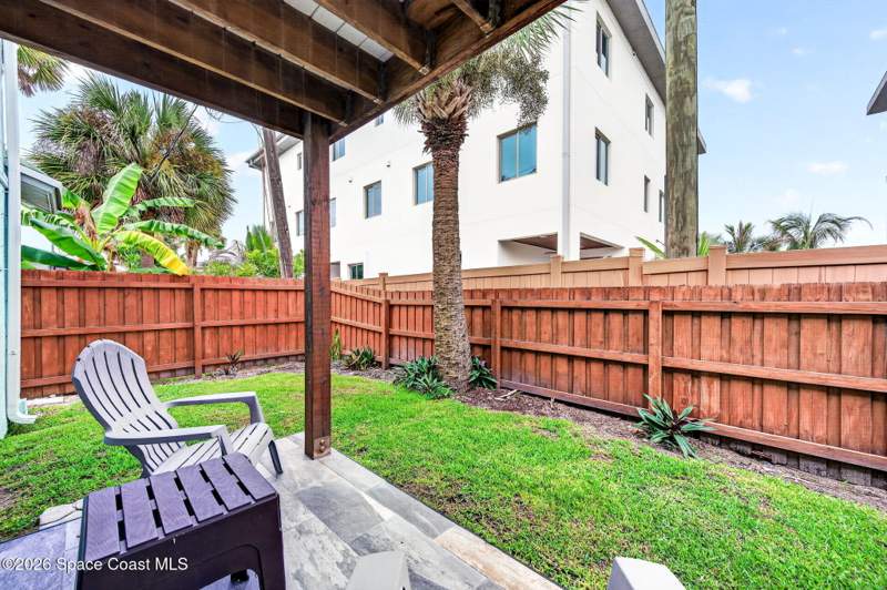1 bedroom Condominium at 1011 S Miramar Avenue #Unt1, Casa Del Mar Condo, Indialantic — photo 4