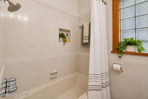 620 Lund Circle, Melbourne FL - photo 20 of 65