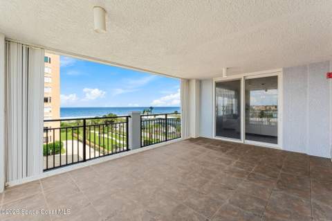 410 Hayes Avenue #402, Cocoa Beach FL - photo 19 of 63
