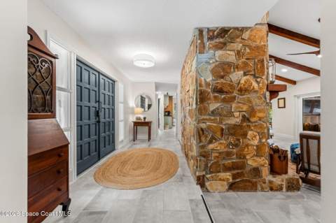 530 Hidden Creek Drive, Merritt Island FL - photo 10 of 109