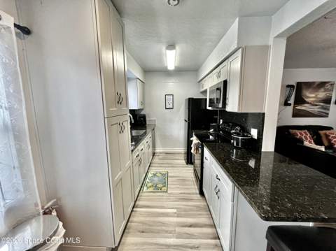 2000 Sarno Road, Melbourne FL - photo 16 of 32