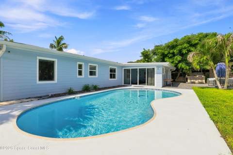 110 W Pasco Lane, Cocoa Beach FL - photo 23 of 33