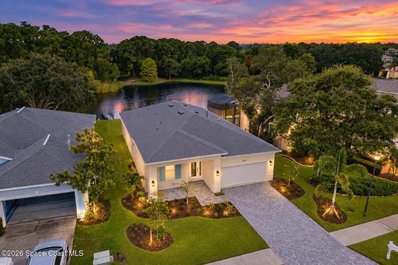 3 bedroom Single Family Residence at 849 Suntree Woods Drive, Suntree Woods, Melbourne — photo 1