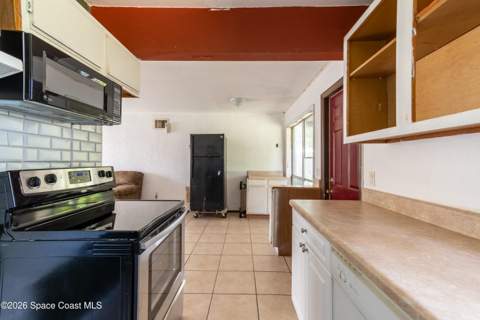 2310 Canterbury Lane, Melbourne FL - photo 17 of 61