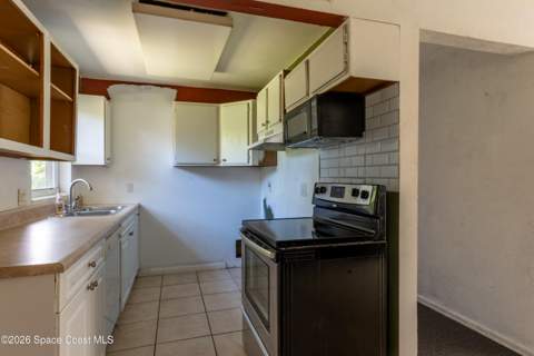 2310 Canterbury Lane, Melbourne FL - photo 19 of 61