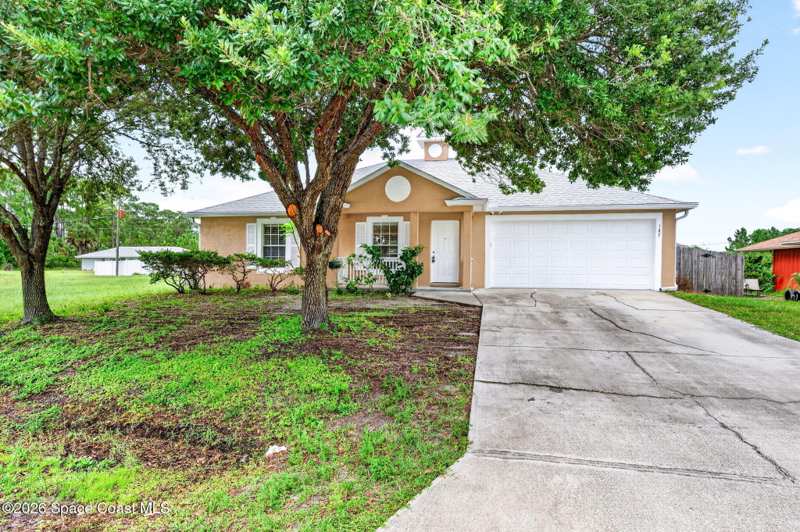 3 bedroom Single Family Residence at 187 Mayfair Street, Port Malabar Unit 12, Palm Bay — photo 1
