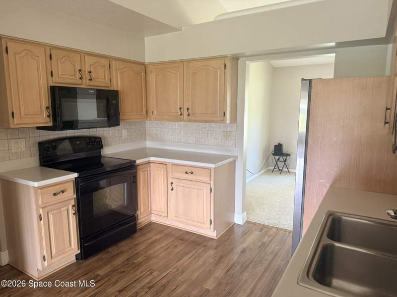 2 bedroom Single Family Residence at 1048 Ironsides Avenue, Indian River Colony Club Pud Phase 2 Unit 2, Melbourne — photo 3