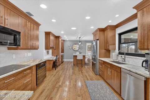 480 Greenview Road, Merritt Island FL - photo 12 of 34