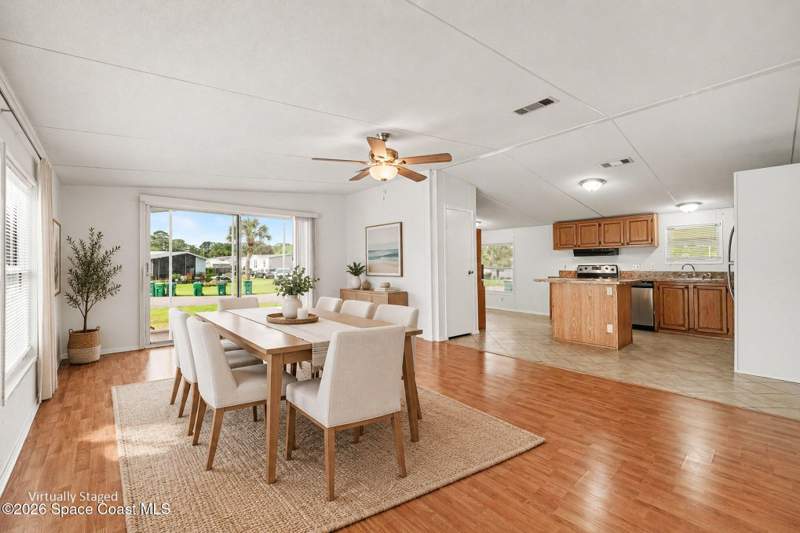 3 bedroom Mobile Home at 1612 Cocoa Bay Boulevard, Cocoa Bay Phase 1, Cocoa — photo 4