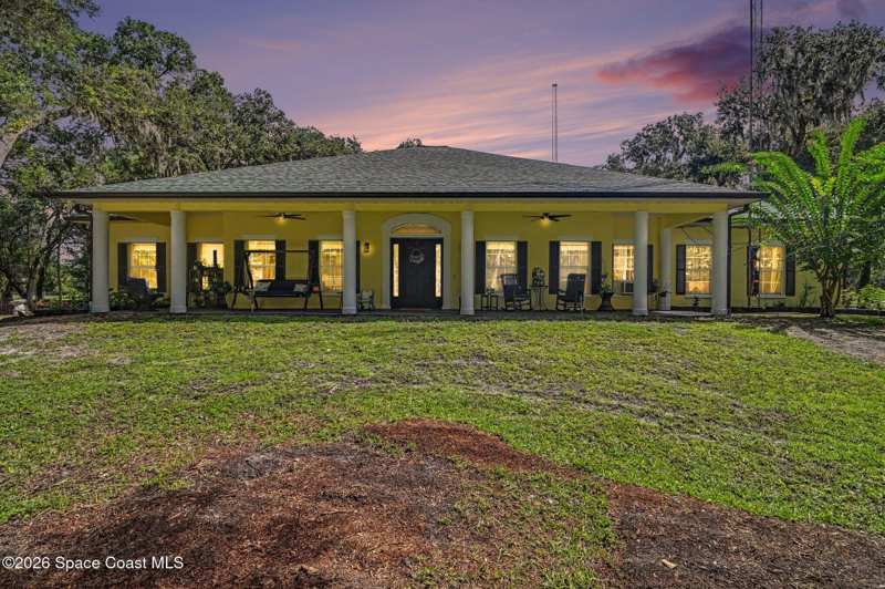 4 bedroom Single Family Residence at 4405 Brighton Boulevard, Indian River Park, Mims — photo 1