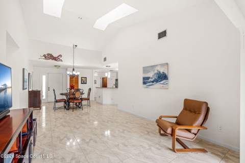 623 Manatee Drive, Satellite Beach FL - photo 8 of 43