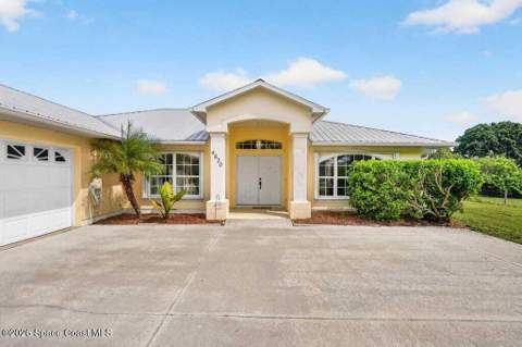 4630 Sand Point Road, Grant FL - photo 10 of 76