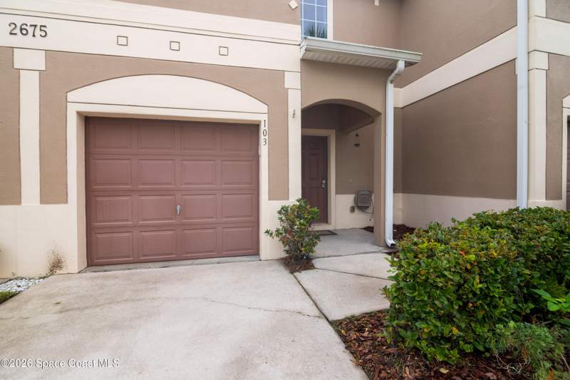 2 bedroom Townhouse at 2675 Revolution Street #103, Lake Washington Townhomes, Melbourne — photo 3