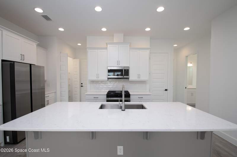 3 bedroom Townhouse at 3361 Galeras Drive, Pangea Park, Melbourne — photo 3