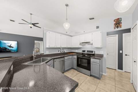 3382 Lake View Circle, Melbourne FL - photo 14 of 49