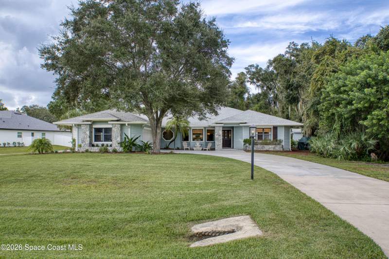 4 bedroom Single Family Residence at 3700 Shady Run Road, Windover Farms of Melbourne Pud Phase 2, Melbourne — photo 5