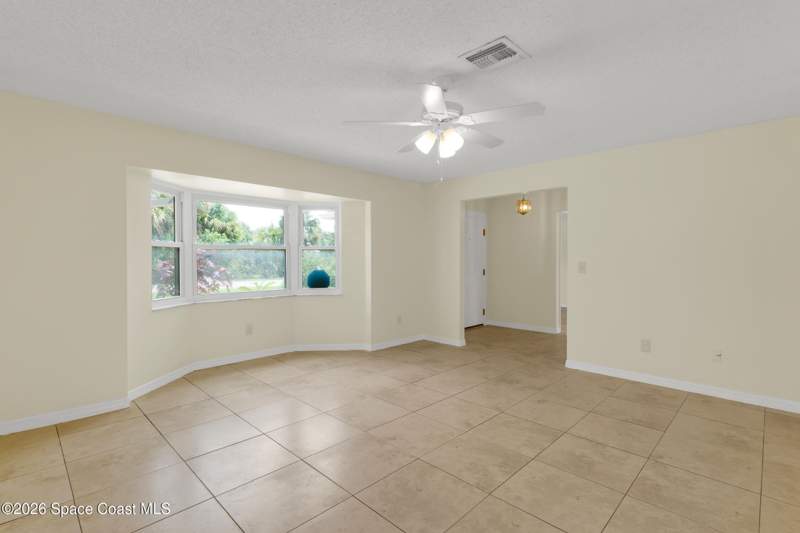 2 bedroom Single Family Residence at 9884 Pine Street, Little Hollywood 1st Addn, Micco — photo 5
