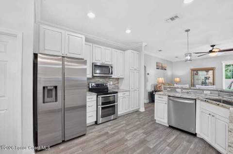 228 Abernathy Circle, Palm Bay FL - photo 14 of 58