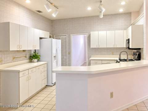 2640 Forest Run Drive, Melbourne FL - photo 8 of 31