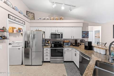 416 Freeman Road, Palm Bay FL - photo 20 of 47