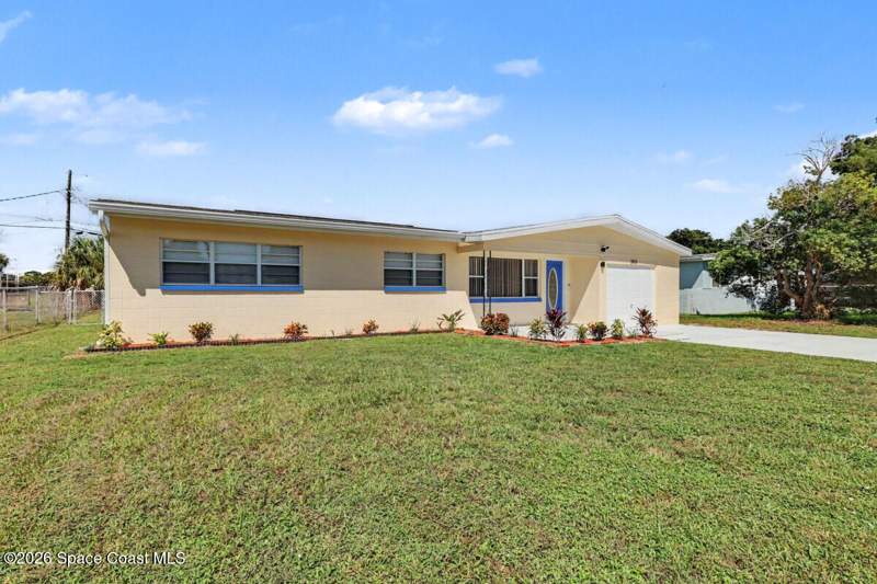 4 bedroom Single Family Residence at 303 Prospect Avenue, Royal Garden Homes, Cocoa — photo 2