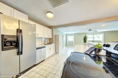 425 Sabal Avenue, Merritt Island FL - photo 7 of 42