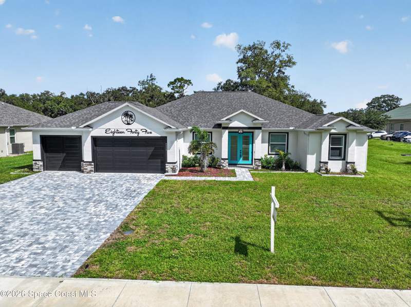 4 bedroom Single Family Residence at 1845 Market Circle, Lake Mina, Palm Bay — photo 2