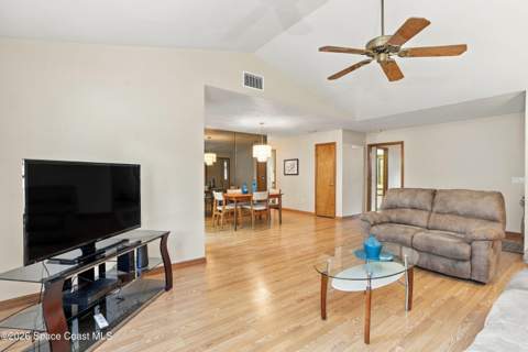 837 Greenwood Manor Circle #8-A, West Melbourne FL - photo 7 of 47