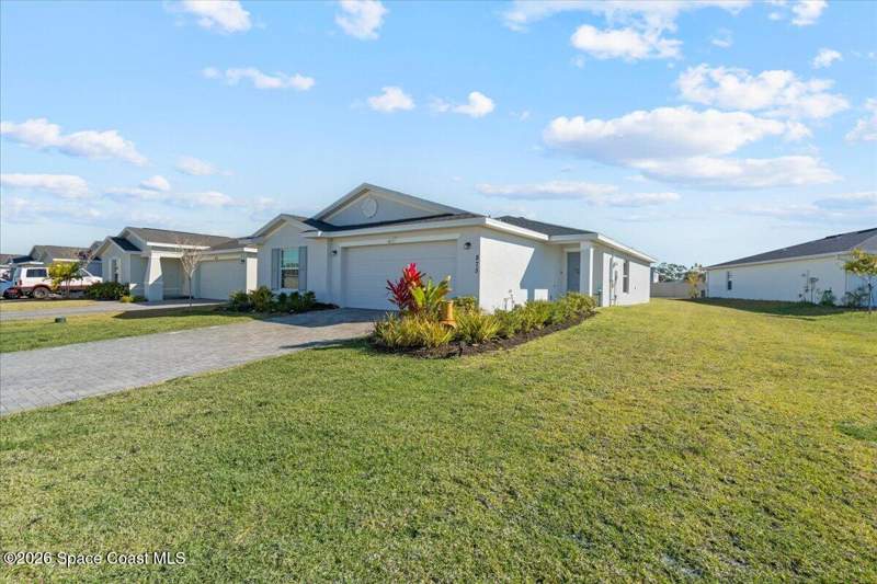 4 bedroom Single Family Residence at 875 Dockside Drive, Tillman, Palm Bay — photo 3