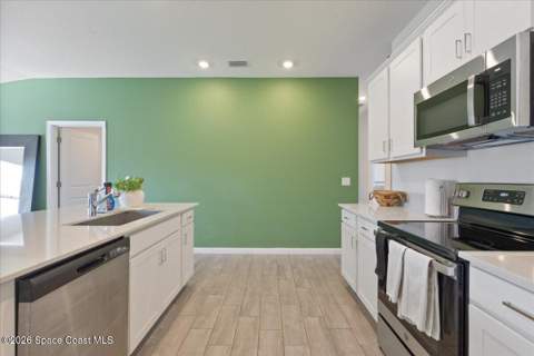 875 Dockside Drive, Palm Bay FL - photo 11 of 36