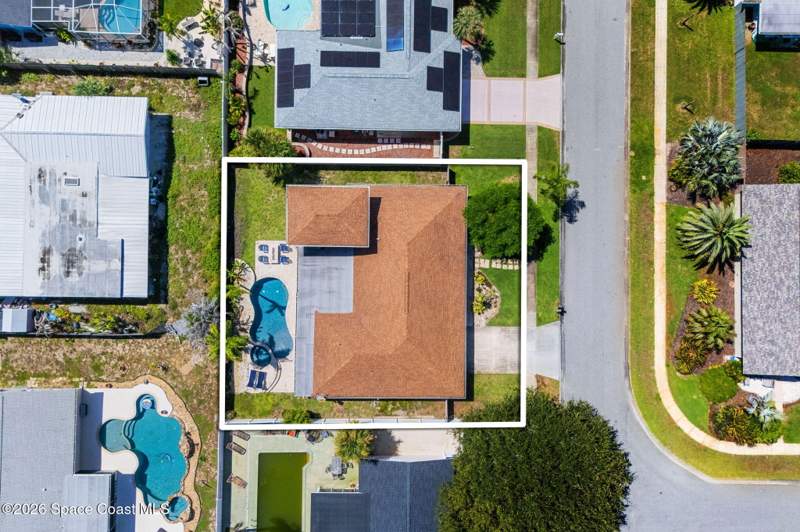 4 bedroom Single Family Residence at 505 Coronado Way, Indian Harbour Beach, Indian Harbour Beach — photo 2